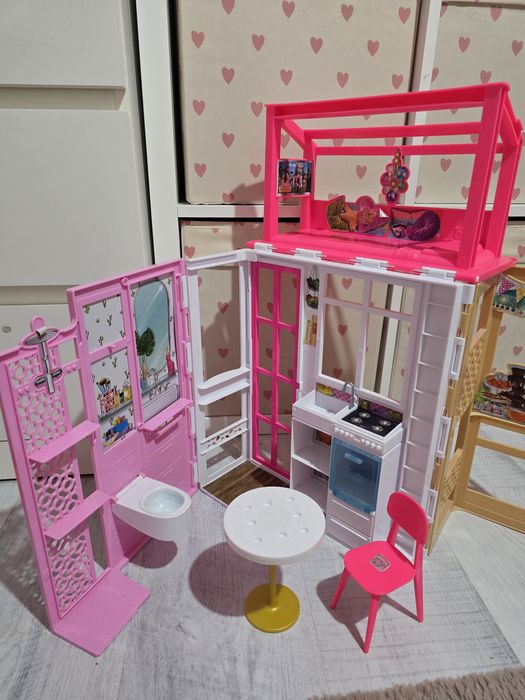 Casa de papusi Barbie