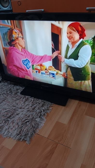 Tv lcd vechi Panasonic 81cm