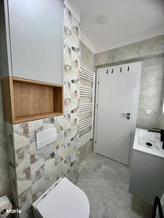 CC/930 De închiriat apartament cu 3 camere în Tg Mureș - 7 Noiembrie