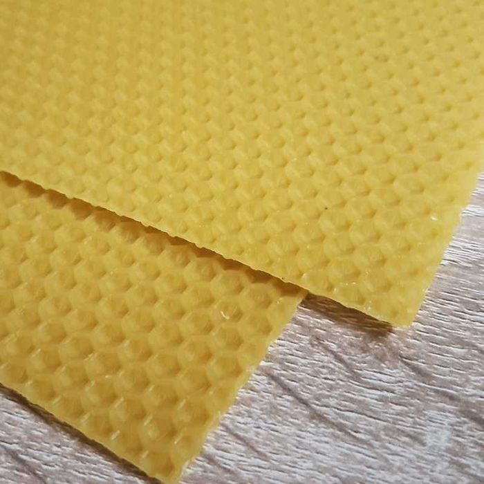 Foițe de ceară naturală 1 1, 1 2, 3 4, calitate pentru stupină