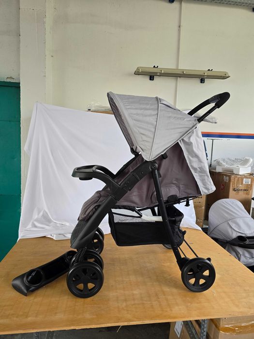 Carucior Hauck Shopper Neo II ,Gri pană la 25 kg ,aprox. 4 an