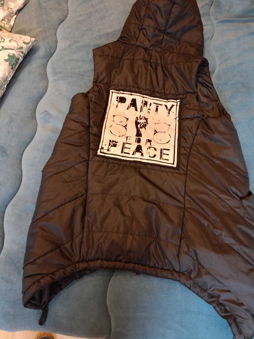 Кожен панталон черен и зелен клин кожен