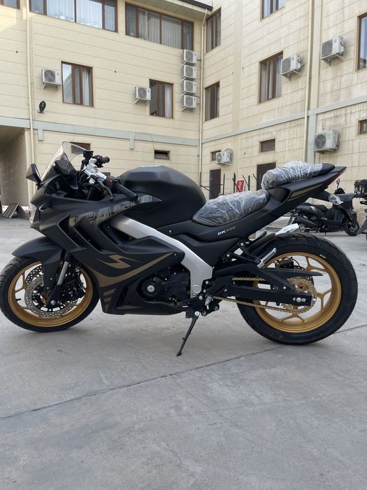 Мотоцикл 400куб Дукасу кредит