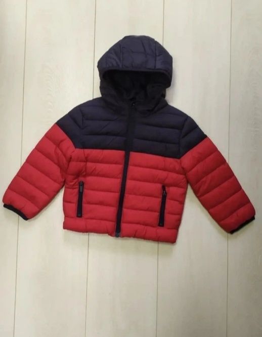 Осенняя куртка дутая на рост 92