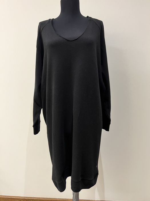 Рокля суичер Maison Scotch с V-образно деколте