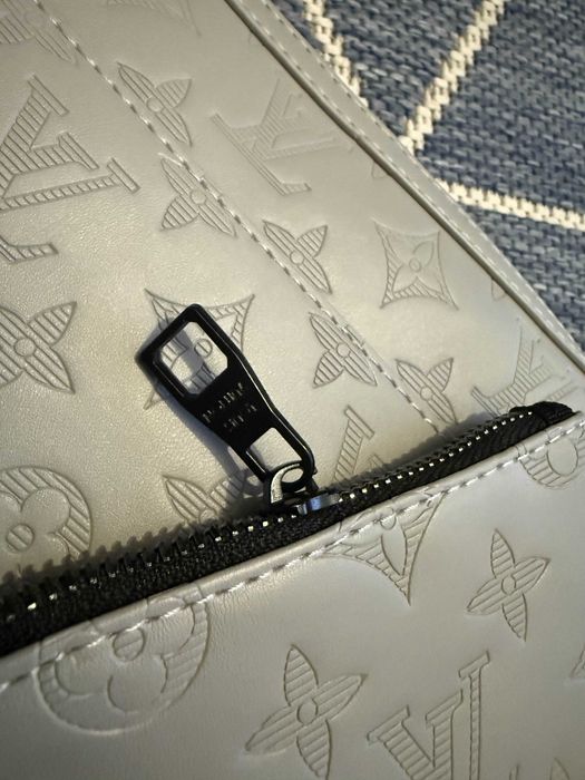 Louis Vuitton чанта