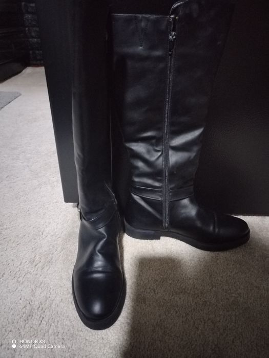 Продаю сапожки..