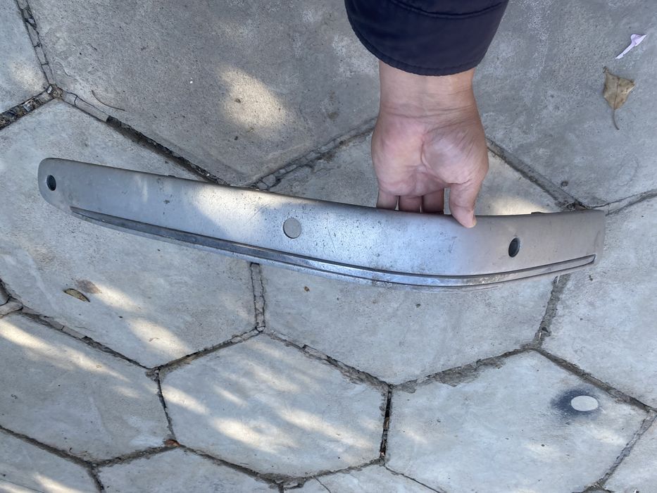 Накладка на бампер 210