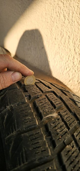 Продам зимнию резину