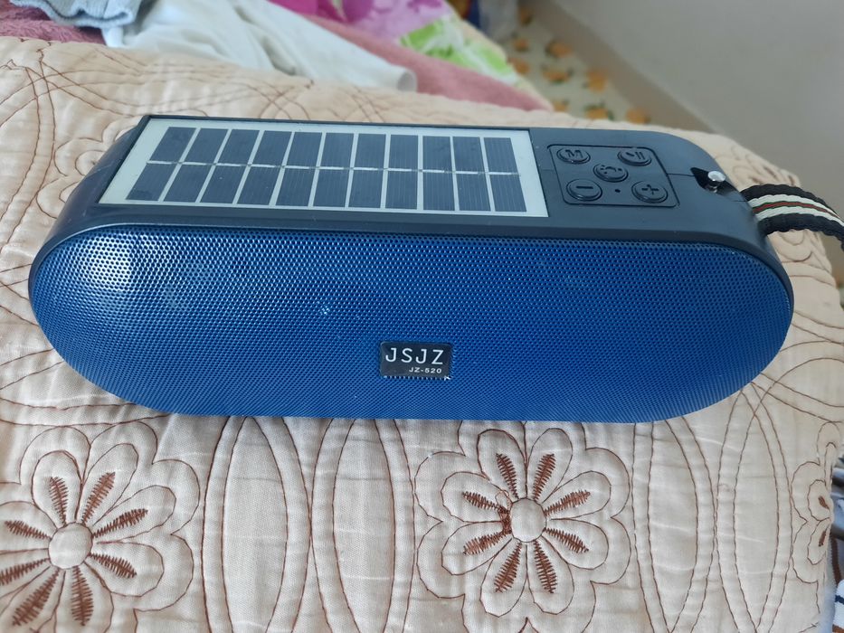 Boxa bluetooth solara
