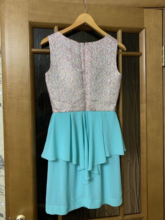 Нарядные платья для девочки подростка