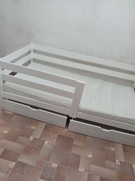 Кровать детский 180 м
