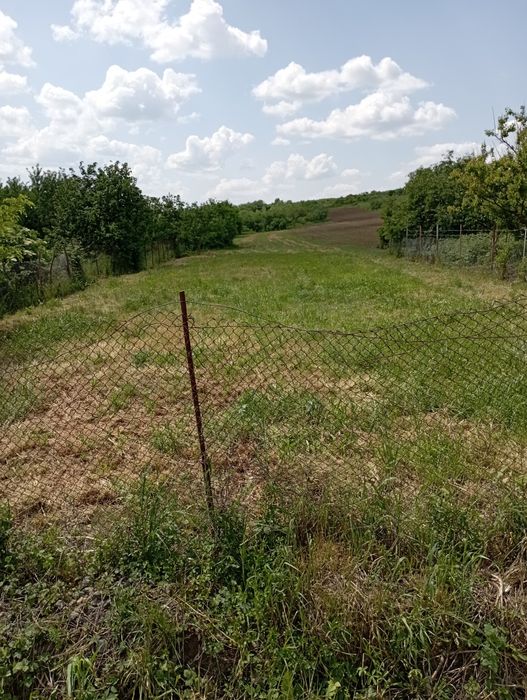 Vând teren intravilan în Crișeni Zalău