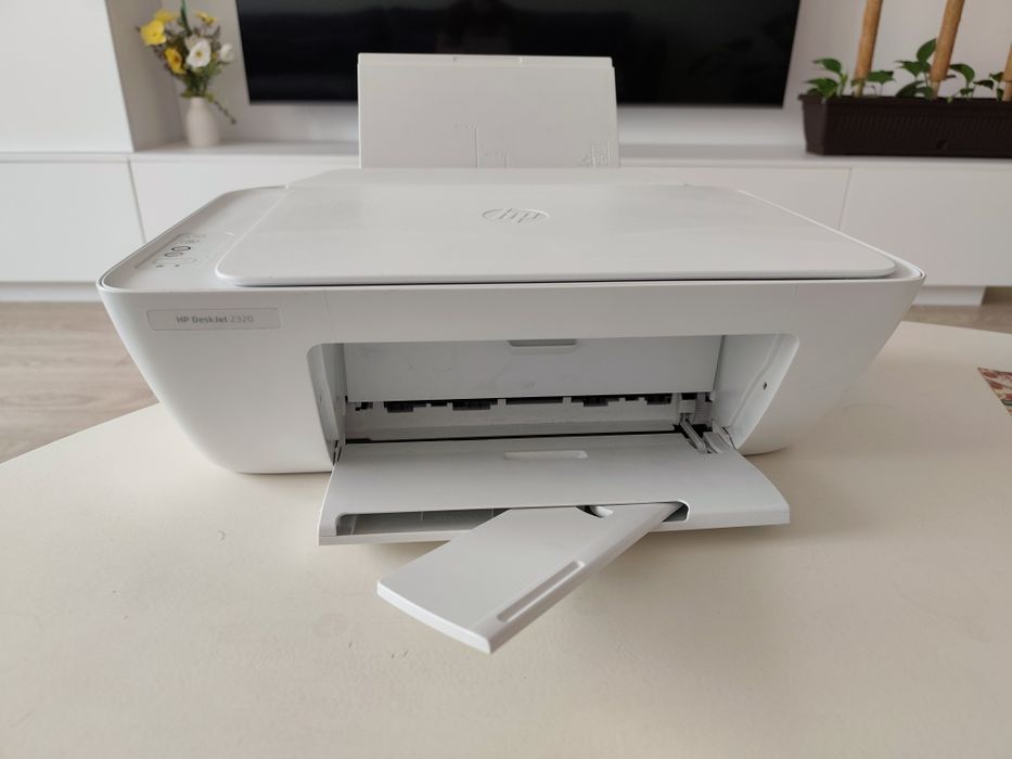 Imprimantă Multifuncțională HP DeskJet 2320
