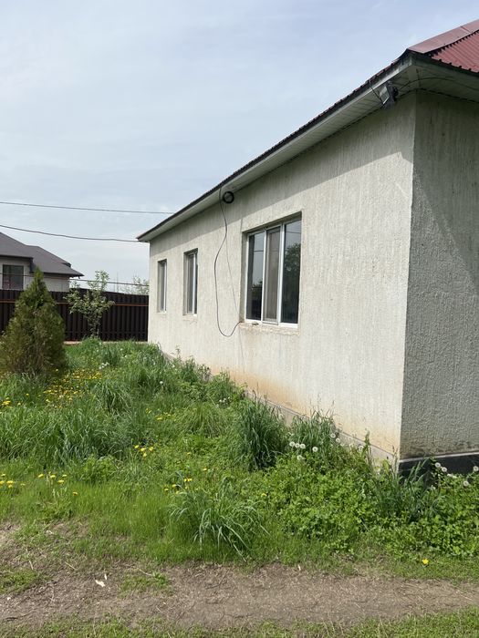 Үй сатылады 2-үй 12 сот 6 сот