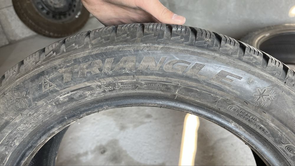 Triangel лепучка 215/55/17