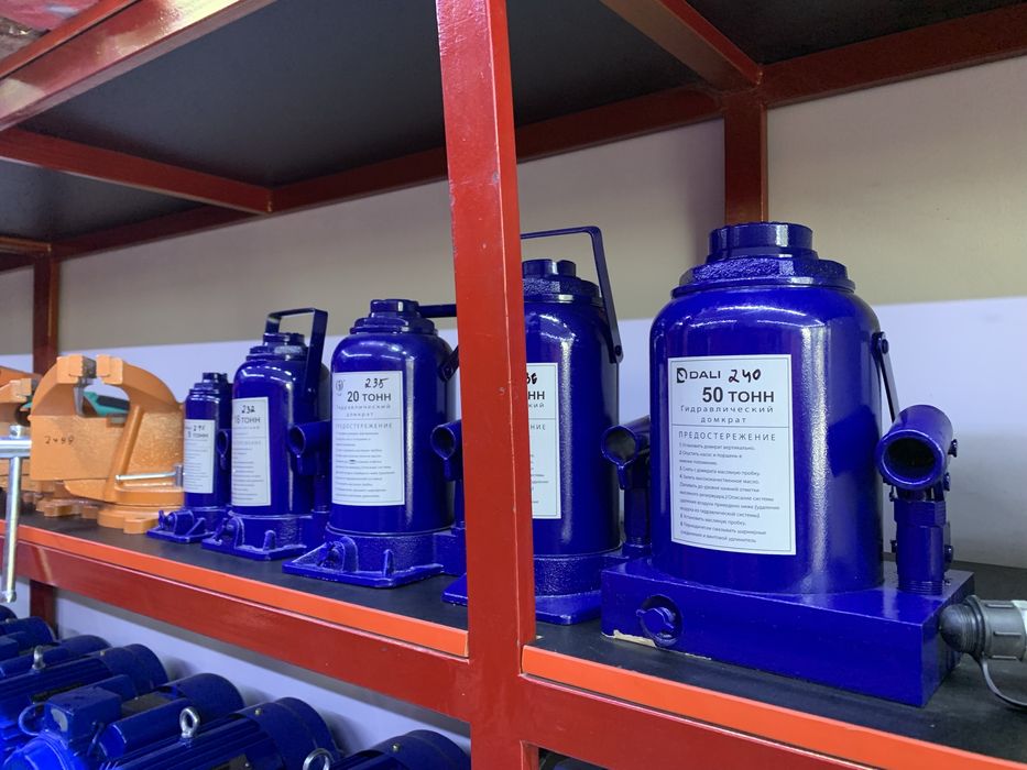 Домкрат винтовой, таблетка