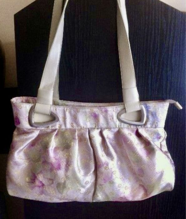 Елек пухенка - 2 броя + подарък чанта