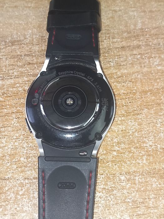 Продавам Samsung Galaxy watch 5
