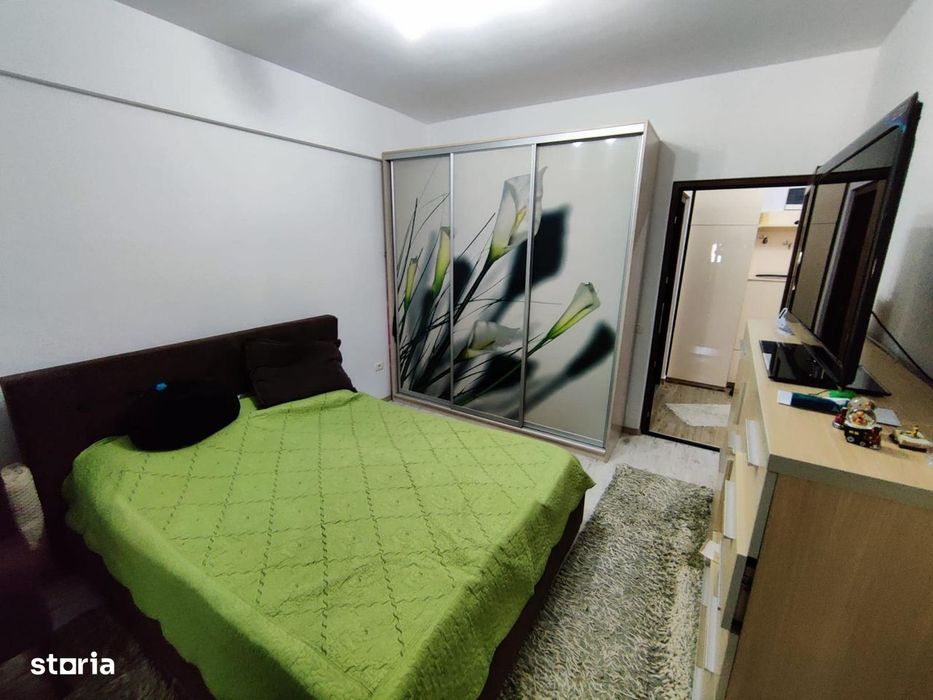 Apartament 2 camere, balcon, loc de parcare, Constanța Sud
