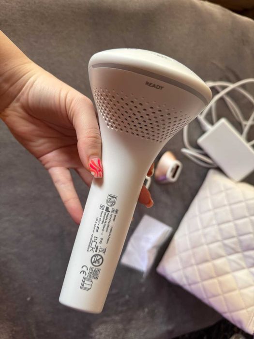 Фотоепилатор Philips Lumea IPL 9000 BRI955/00