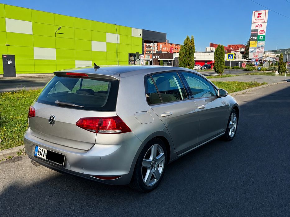 VOLKSWAGEN Golf 2013 — imagine 18