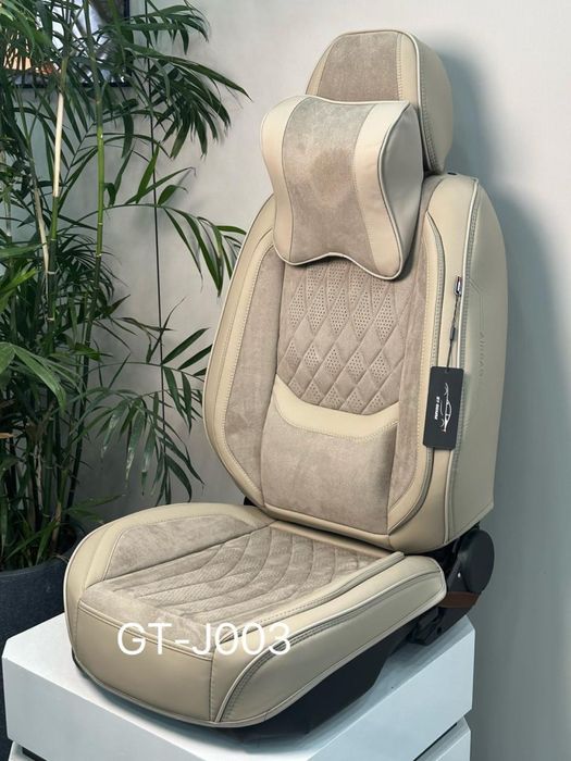 Чехлы на машину