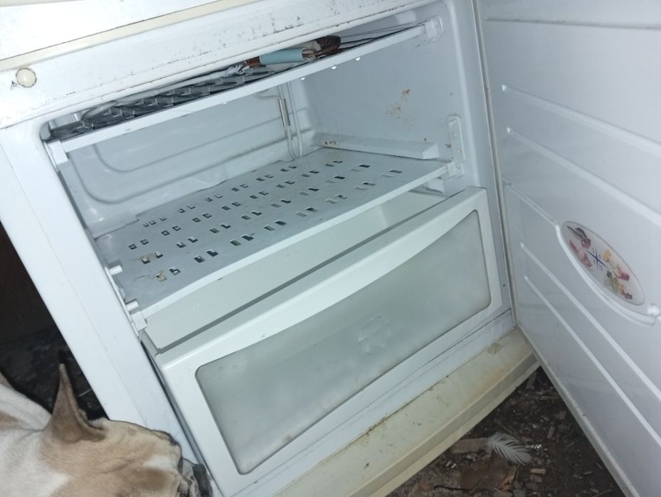 Продам холодильник