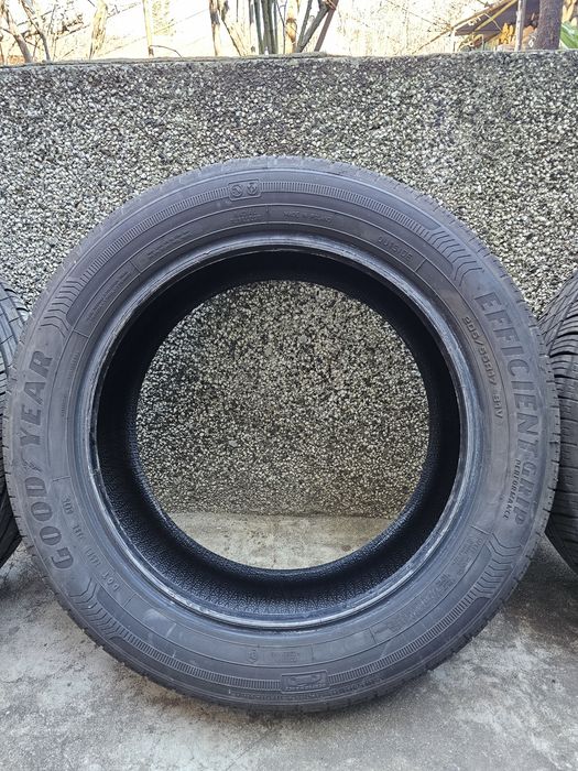 Goodyear efficientgrip performance 205 55 r17