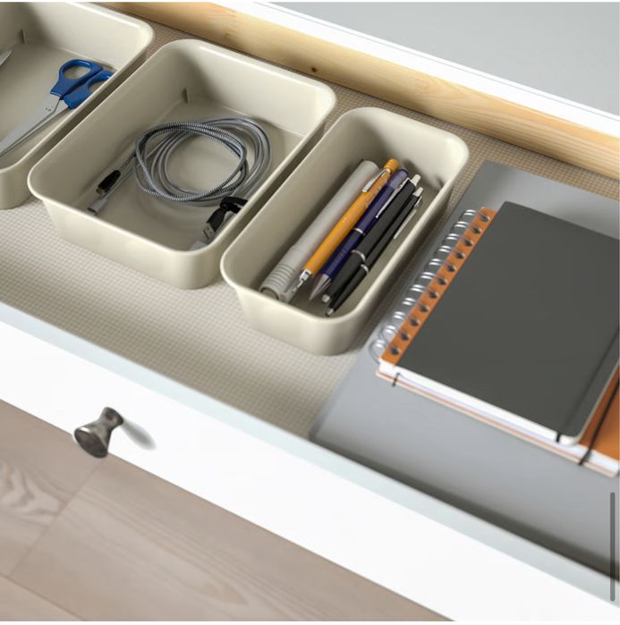 Birou Ikea Idanas - in stare foarte buna