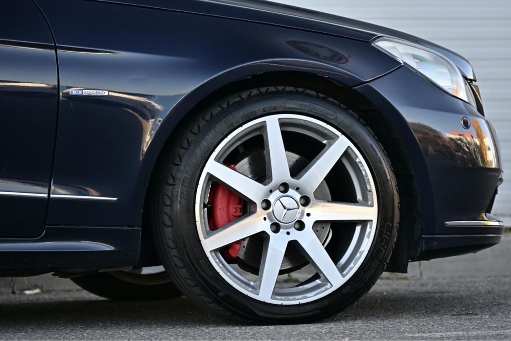 MERCEDES-BENZ E-Class 2010 — imagine 3