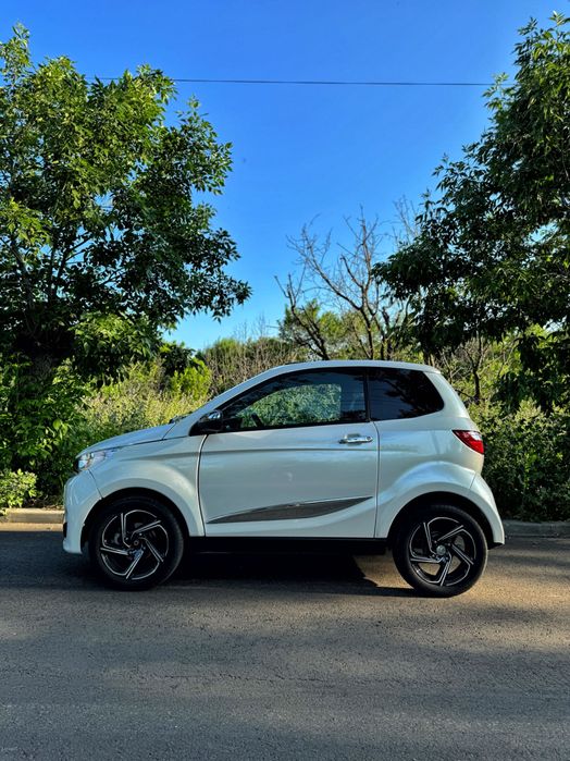 Aixam E-City 2020