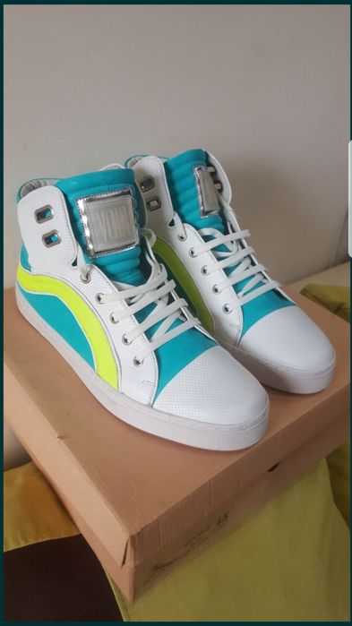 Оргинални кецове Voin