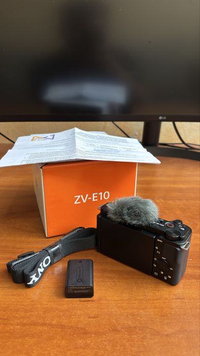 Sony ZV-E10 (body) новый