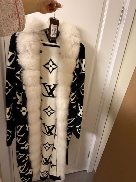Cardigan Louis Vuitton alb cu negru