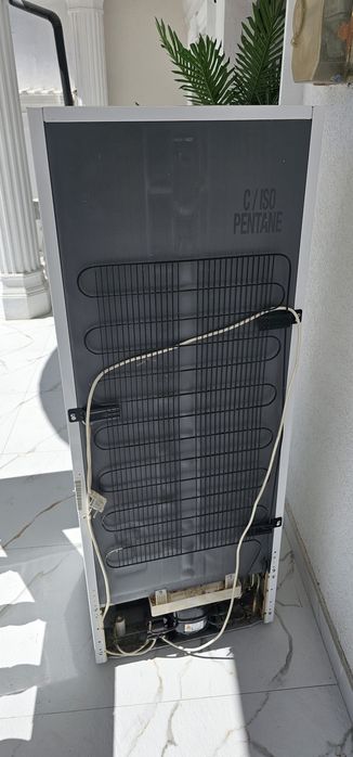 Frigider cu congelator 2 uși finelux aproape now