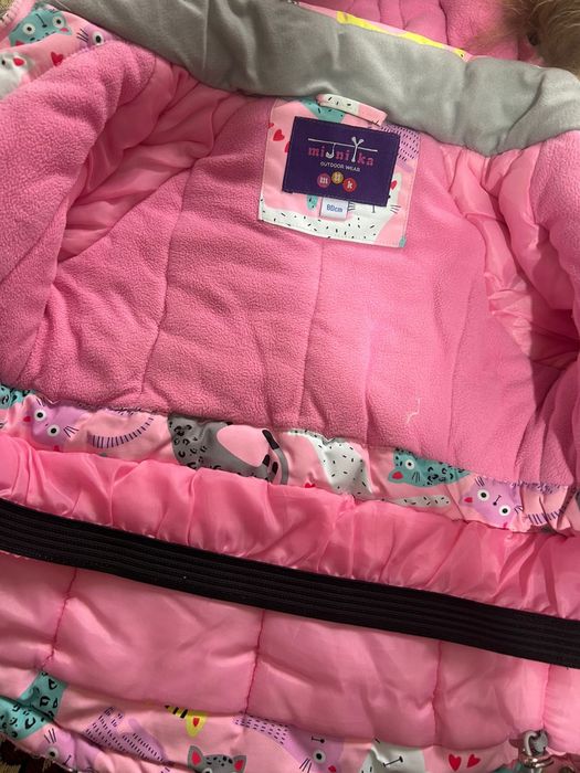 Продается зимняя куртка для девочки