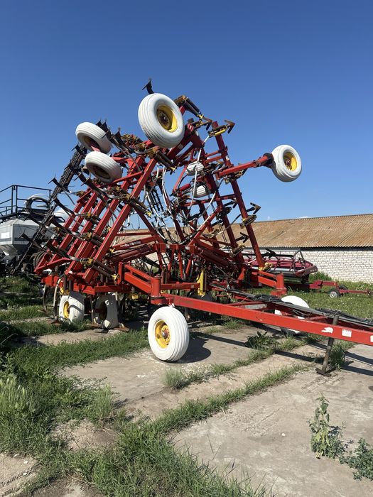 Продам два посевных комплекса Bourgault 8810
