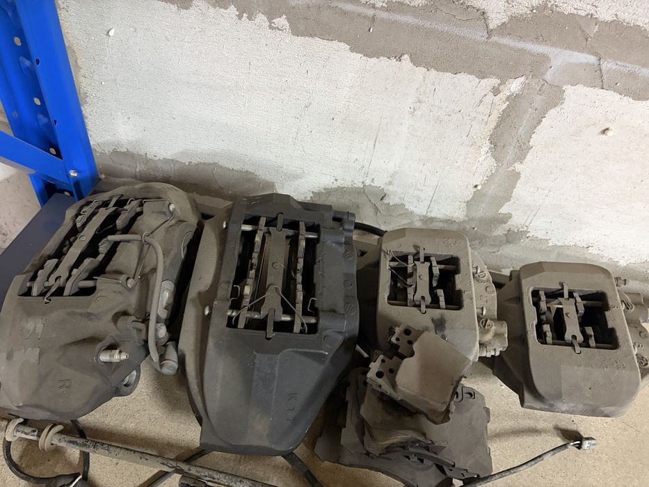 Суппорта с дисками комплект от лексус лс 460