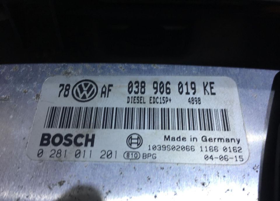 Kit Pornire Calculator Motor ECU VW Passat B5.5 1.9TDI AWX 2000 - 2005 COD : 038906019KE 038 906 019 KE