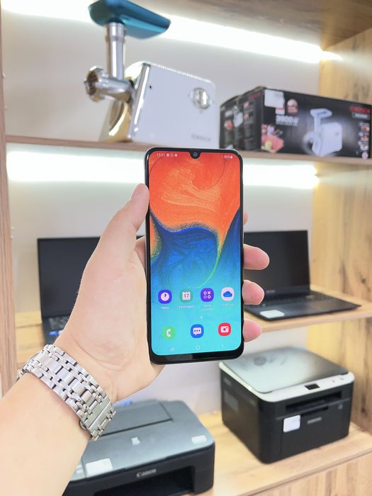 Samsung Galaxy A30