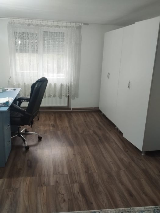 Casa de vanzare localitatea Pischia