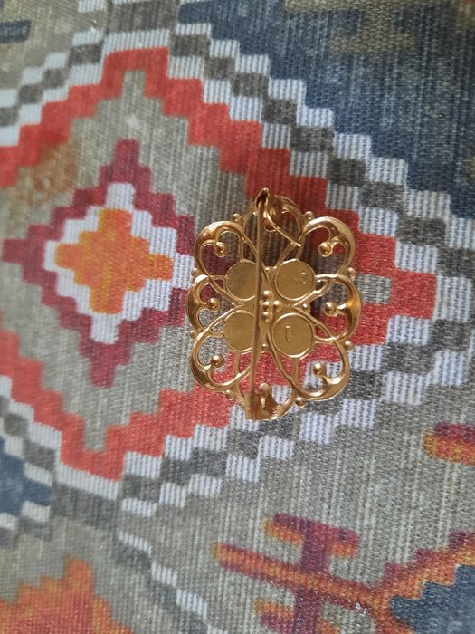 Винтажные клипсы, броши
