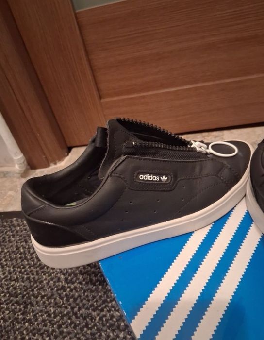 Adidasi dama negru