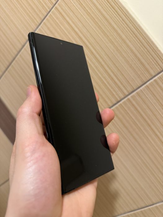 Samsung Galaxy 23 Ultra 1 Tb (in conditie excelenta)