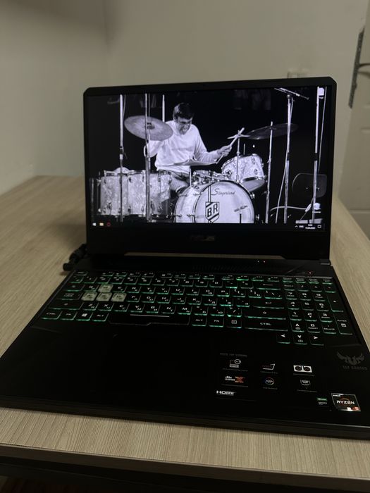 Игровой Ноутбук Asus TUF Gaming / 16GB / GTX 1650 / SSD + 2TB