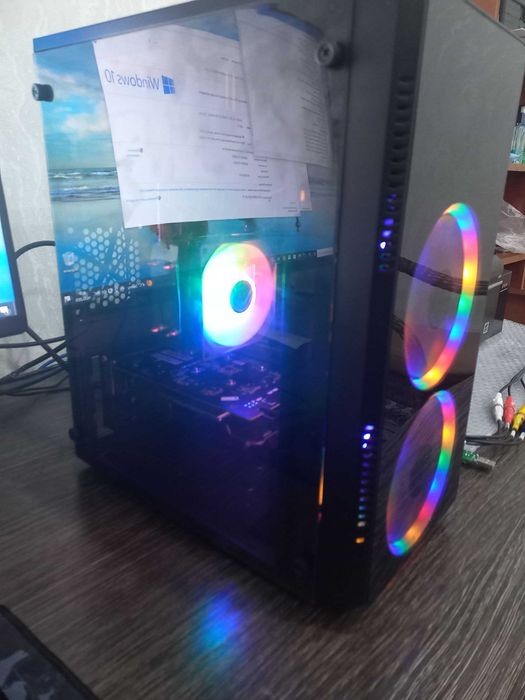 Продаю свой  игровой кейс