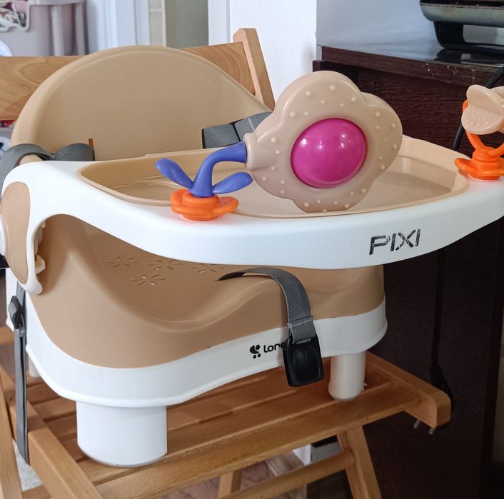 Scaun înălțător bebeluși