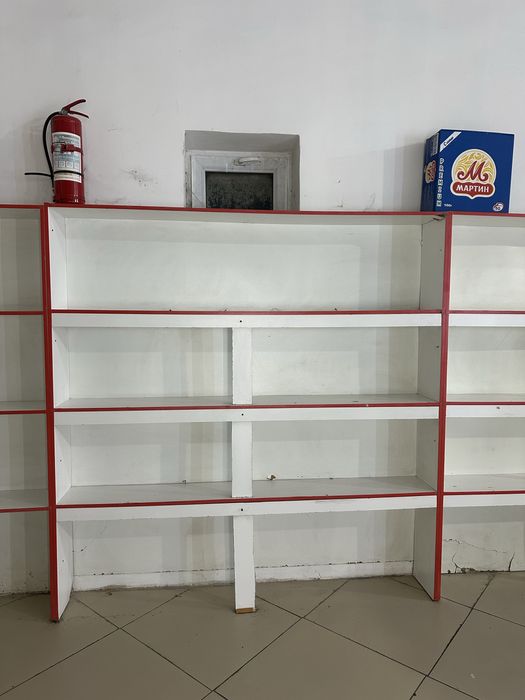 Торговые полки для магазина