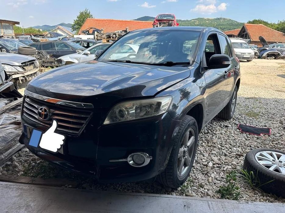 Тойота Рав 4 2.2 150кс на части 2012г